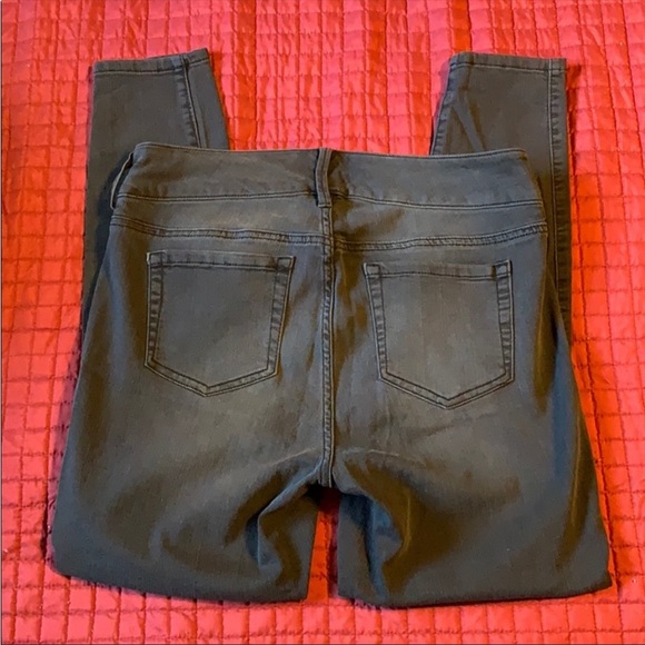 Torrid skinny jeans - Picture 3 of 4